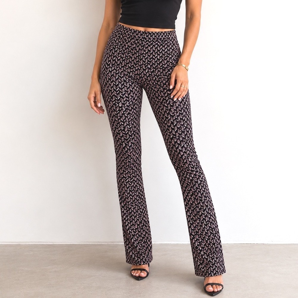 Maeve Anthropologie Women Pants XS Black‎ Pink Margot Geometric Chevron Flare